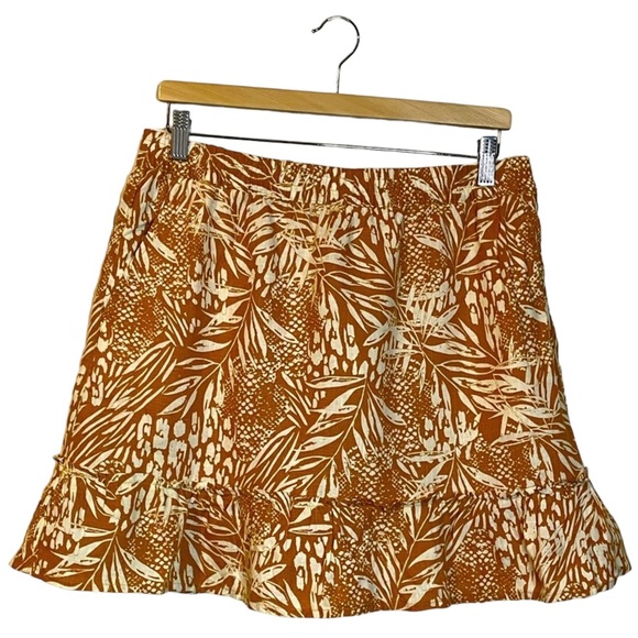 Christian Siriano Dresses & Skirts - Christian Siriano Linen Mini Skirt Gold/Cream Size Large